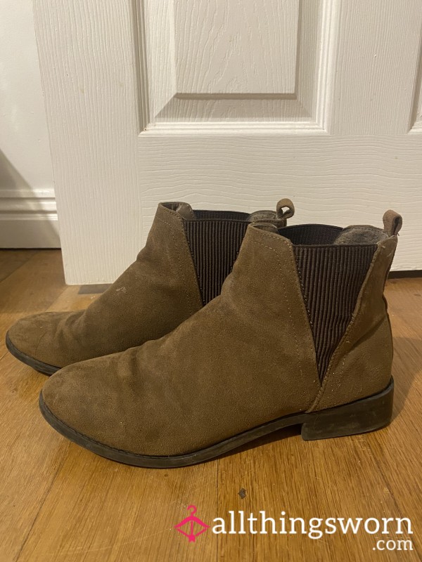 Suede Style Chelsea Boots