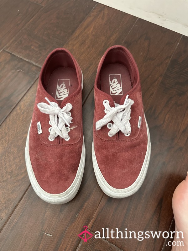 SUEDE Vans Maroon Sneakers