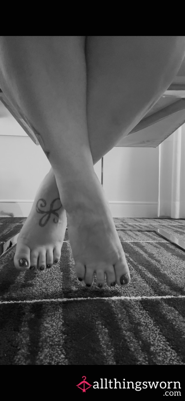 Sultry Soles & Gothic Toes