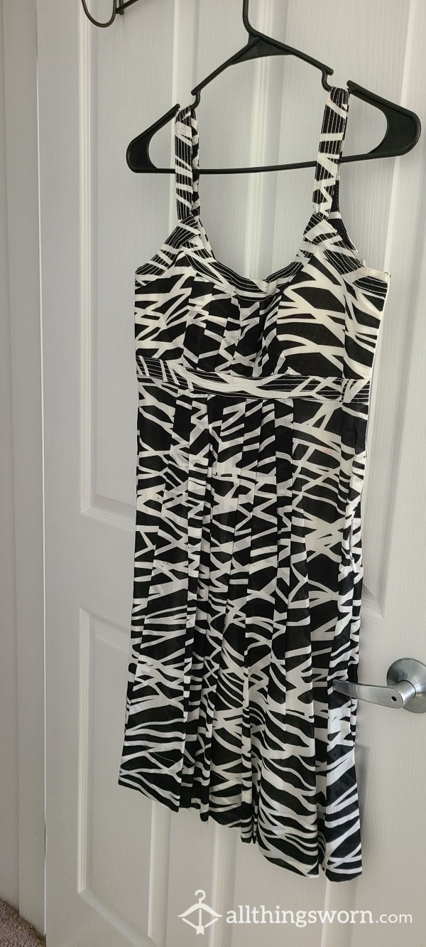 Summer Dress Calvin Klein Size 4