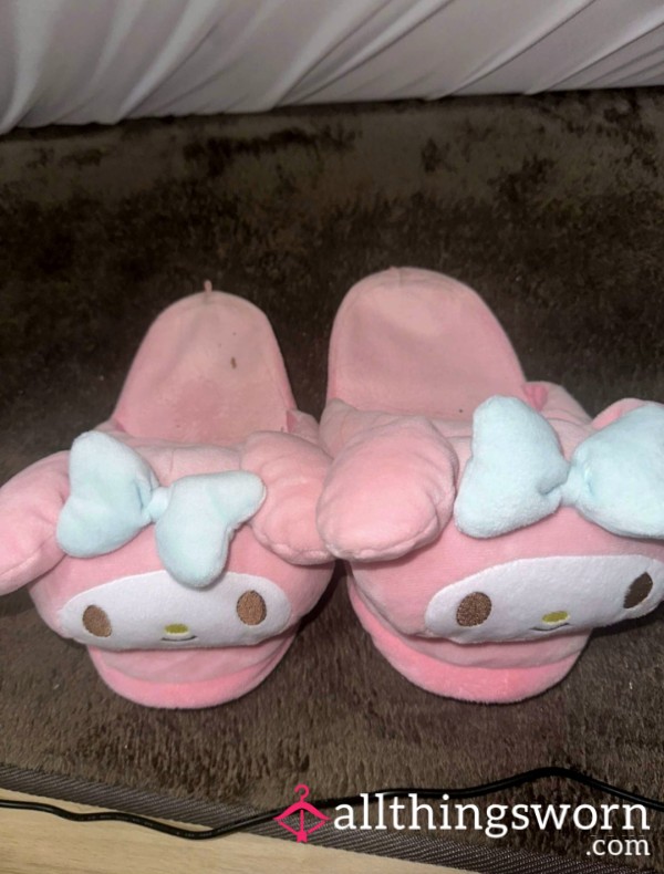 🌸 SOLD 🌸 Super Cute My Melody Slippers