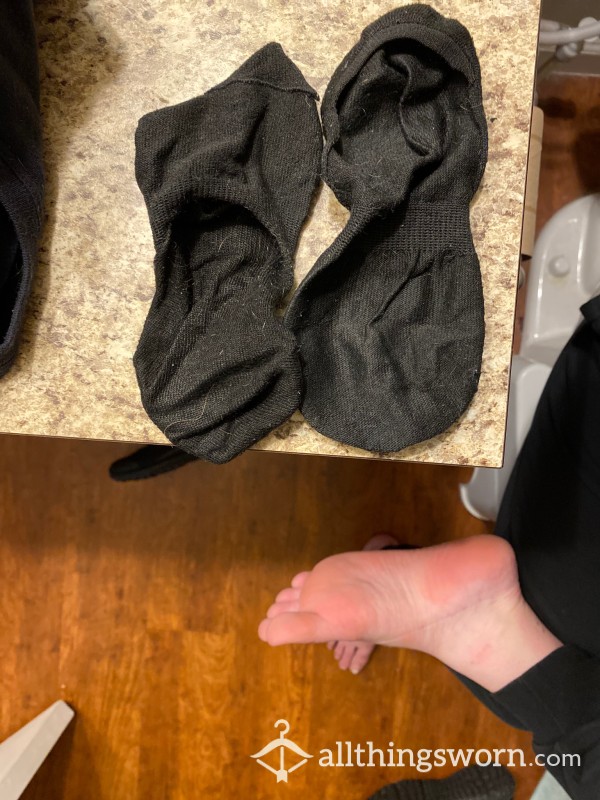 A Goddess' Gross, Smelly Black No Show Socks