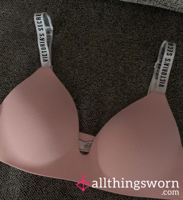 Super S**Y Victorias Secret T-shirt Bra—light Pink, SOOO, Soooo Soft And You’ll Love It!!