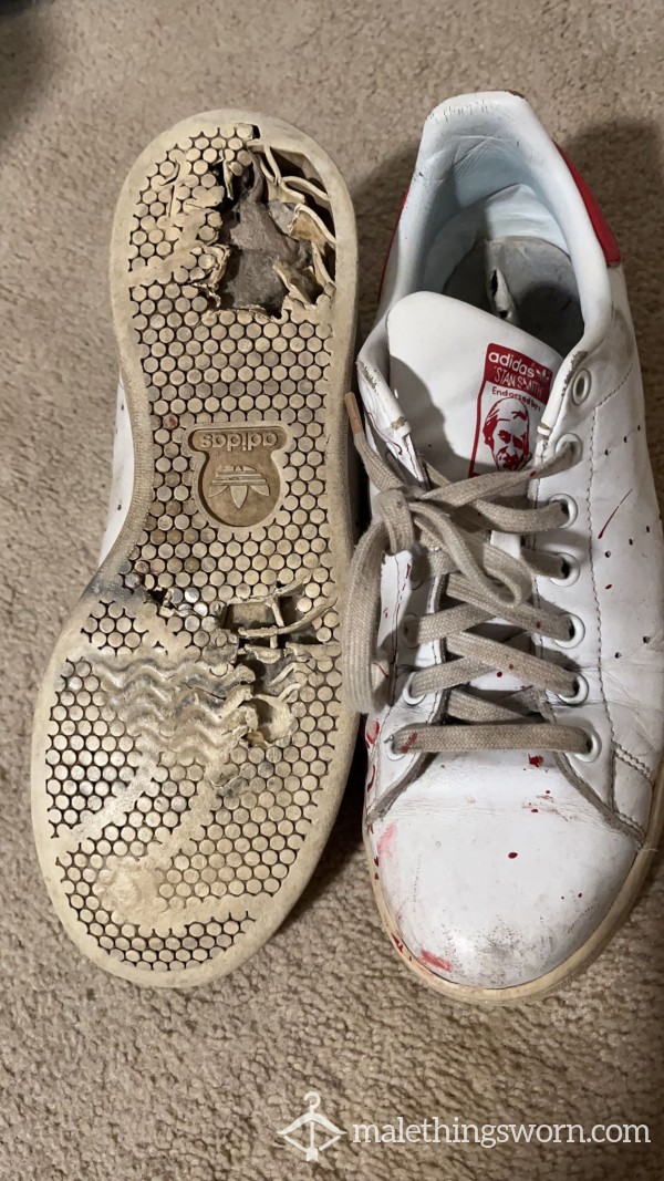 SUPER WORN ADIDAS SNEAKERS