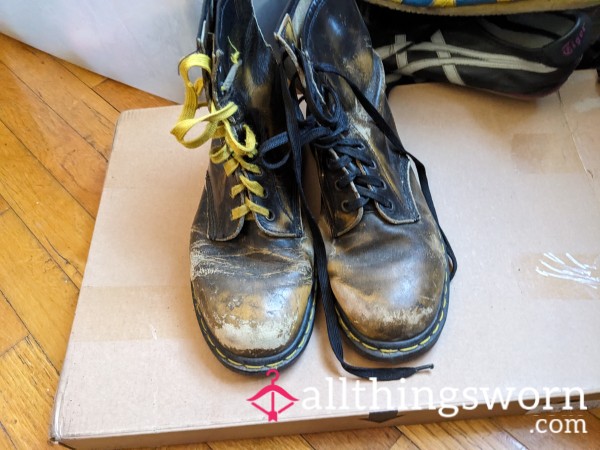 Super Worn Out Doc Martens Ankle High Boots