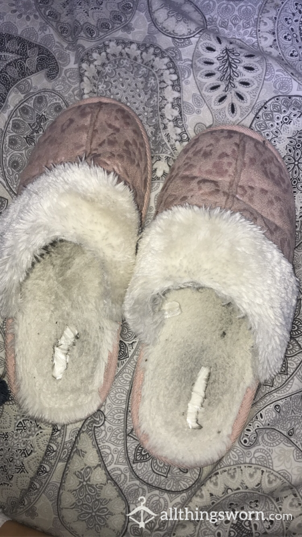 Sweat Slippers