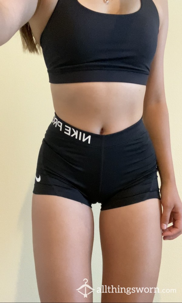 ❣️SOLD❣️Sweaty Black Spandex Shorts