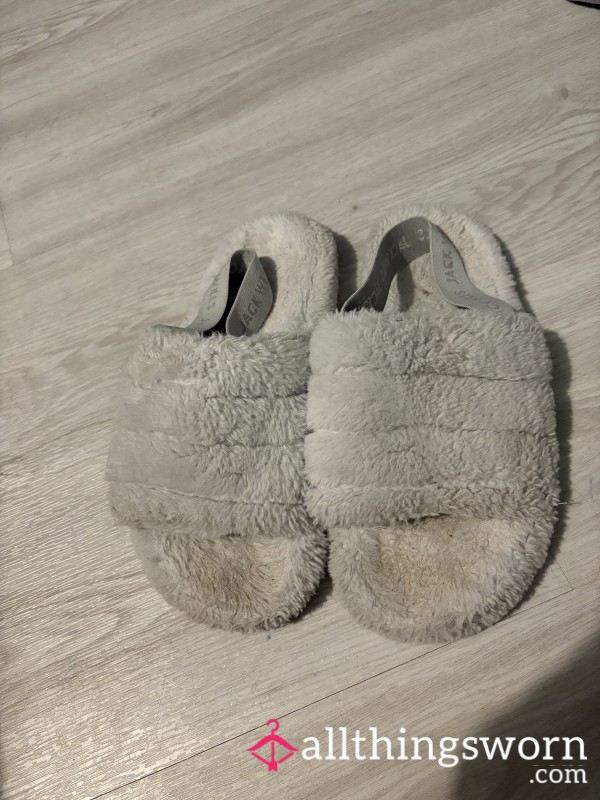 Sweaty Fluffy Slippers