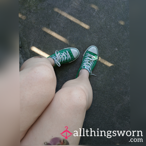 Sweaty Gross Green Converse