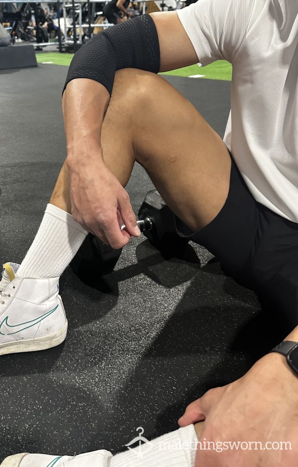 Sweaty Gym Elbow Support