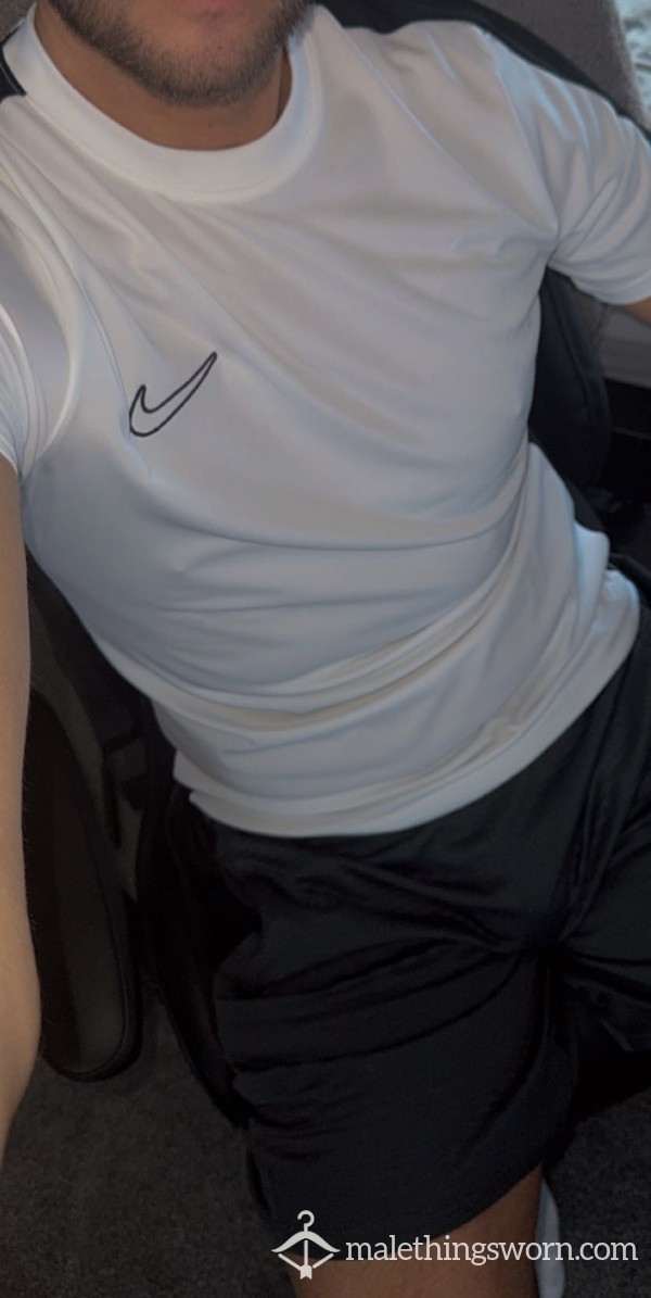 Sweaty Nike Gym Top Dri Fit