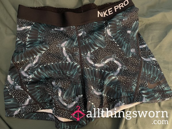 Sweaty Nike Pro Spandex/ Large