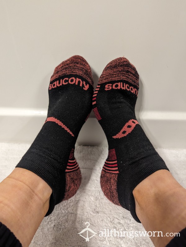 Sweaty, Scented, Worn Work Socks 💦  *free Shipping Within Canada 🇨🇦❤️