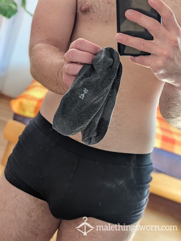 [I'm Not Available At The Time] Sweaty Smelly Socks Worn All Day And Longer 💦