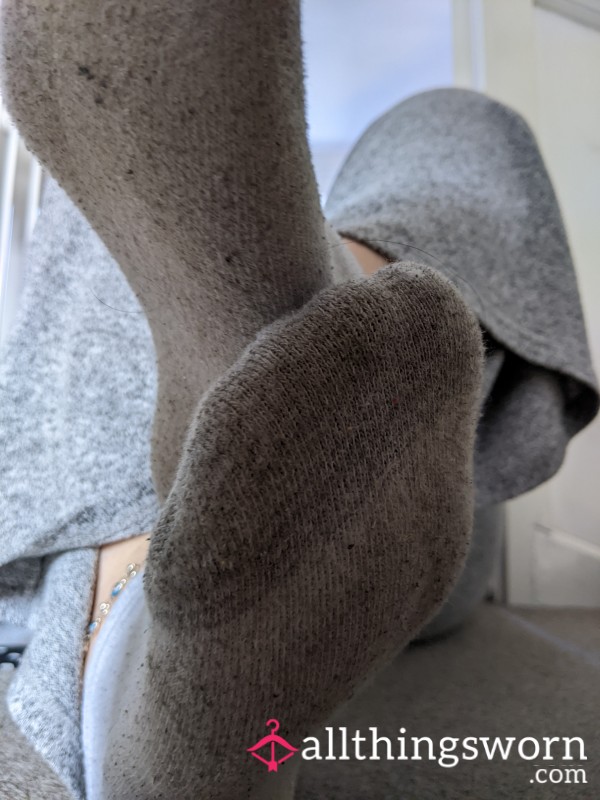 Sweaty White Trainer Socks 🧦