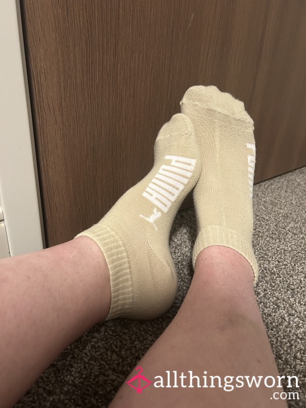 Tan Puma Socks