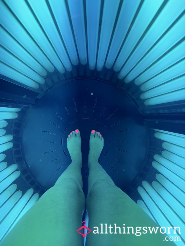 Tanning Bed Toes