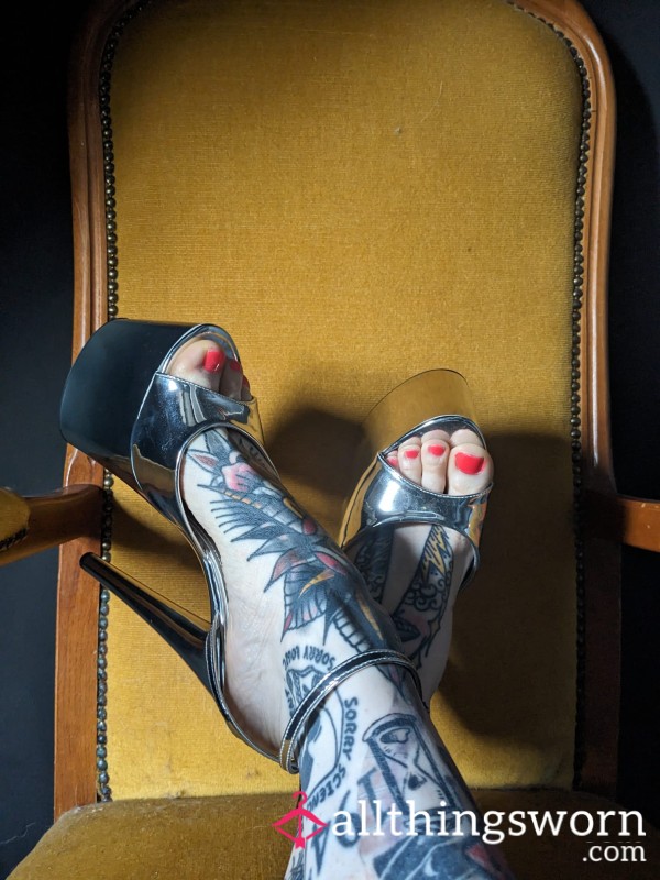 Tattooed Feet Photo Set