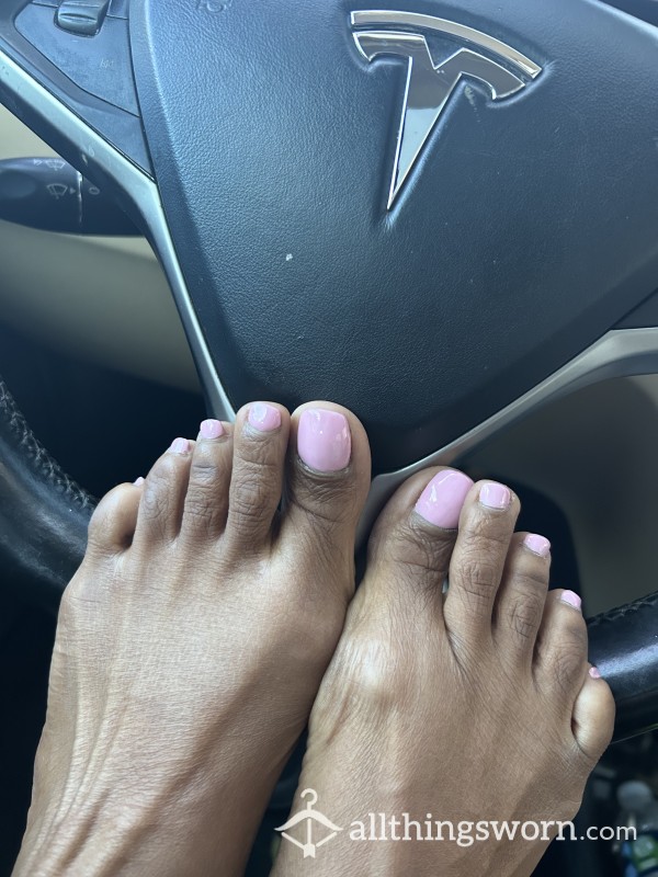 Tesla Toes