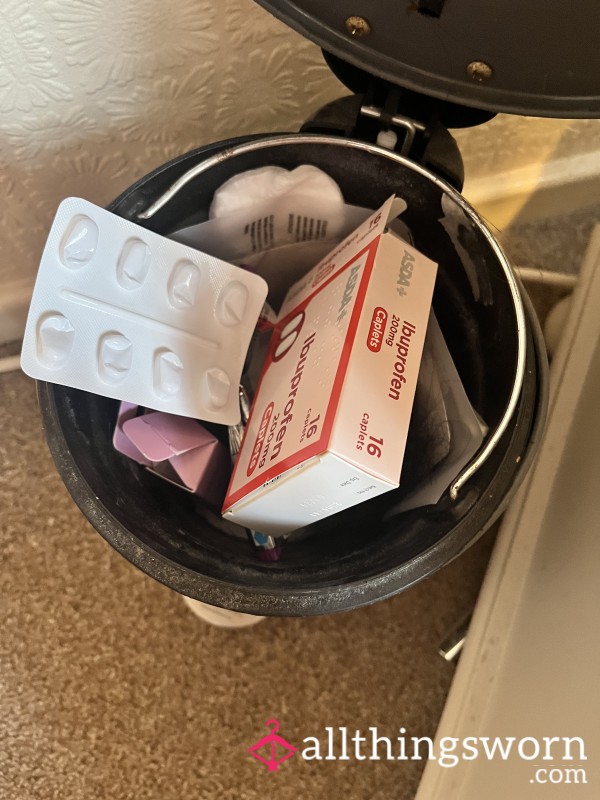 The Contents Of My Bedroom Bin 🗑️