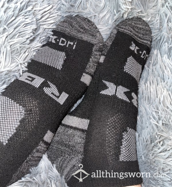 Thick Black/Gray Socks🖤