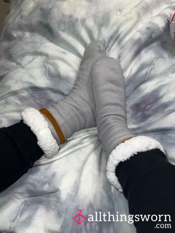 THICK Fuzzy Socks