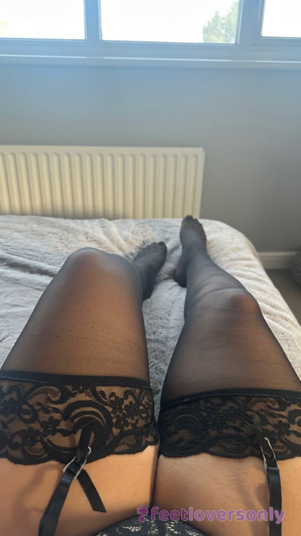 Thick Thighs In Stockings