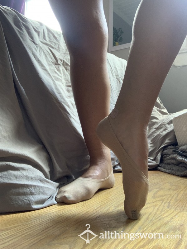 Thin Nude Socks