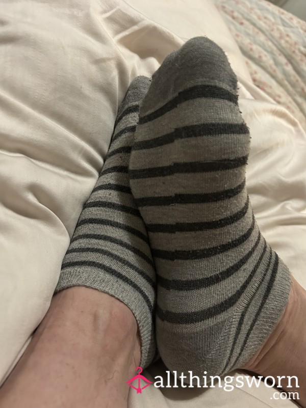 Thin Striped Socks