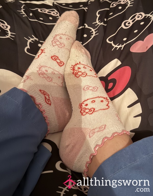 Tiny Pretty Pink Hello Kitty Socks