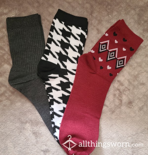 Torrid Size 10-13 Crew Socks