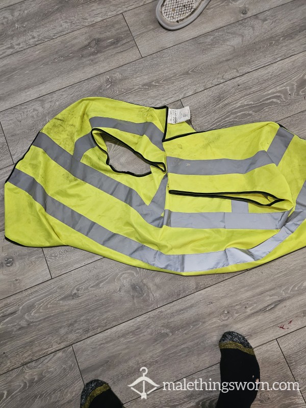 Tradesman Dirty Sweaty Hi Vis..