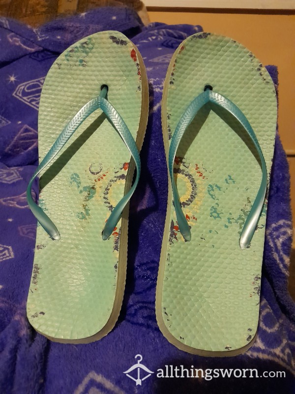 Turquoise Flip Flops!!