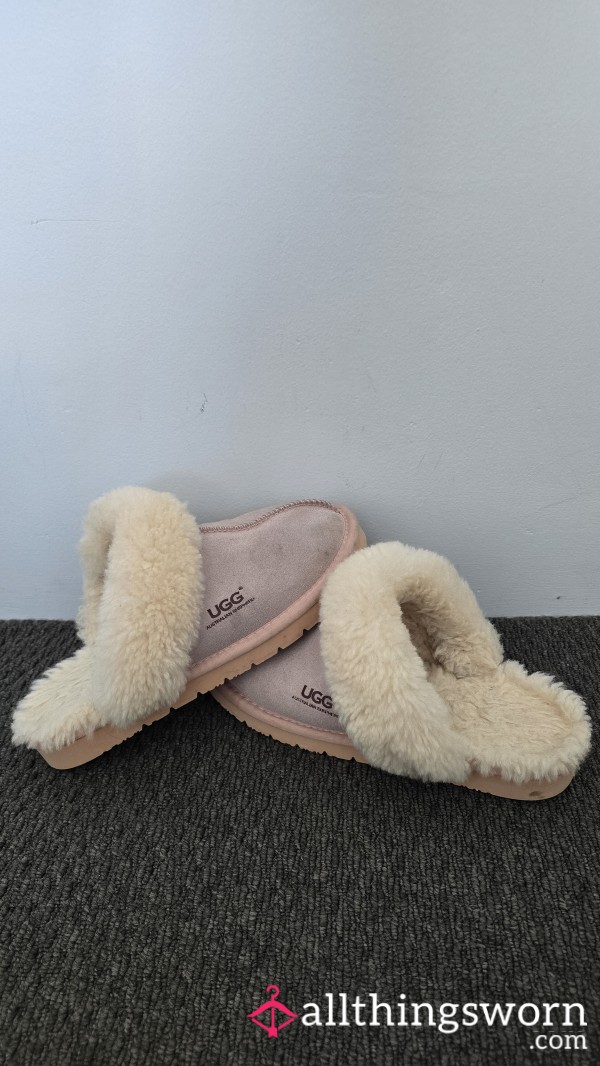 Ugg Slippers – Extra Comfy & Loved