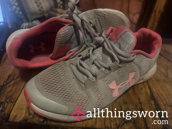 Under Armour Walking Shoes