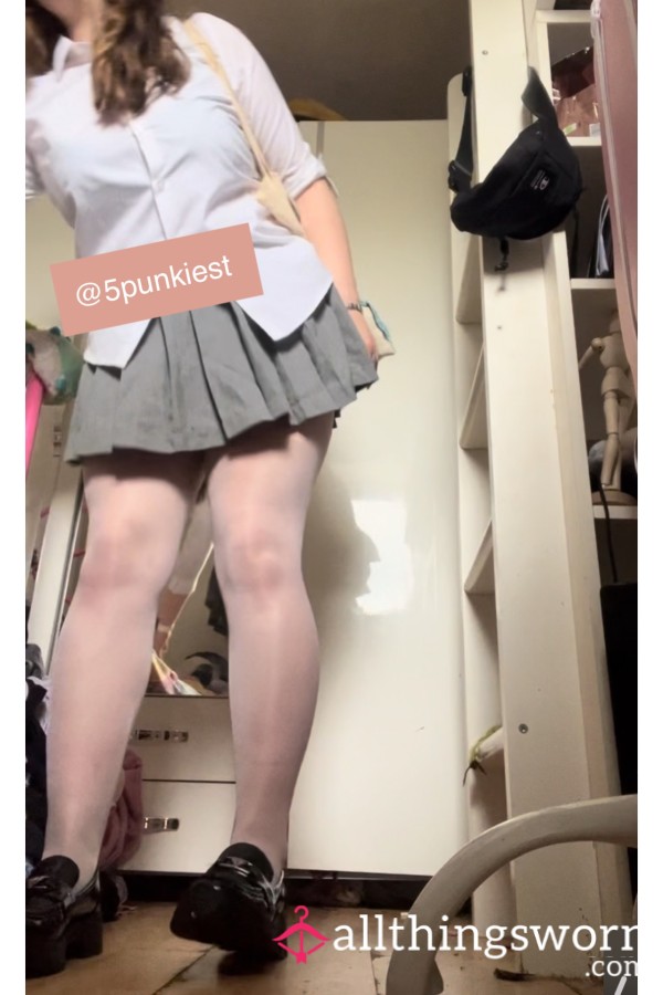 Uniform Strip + Play + Squirt (09:55)