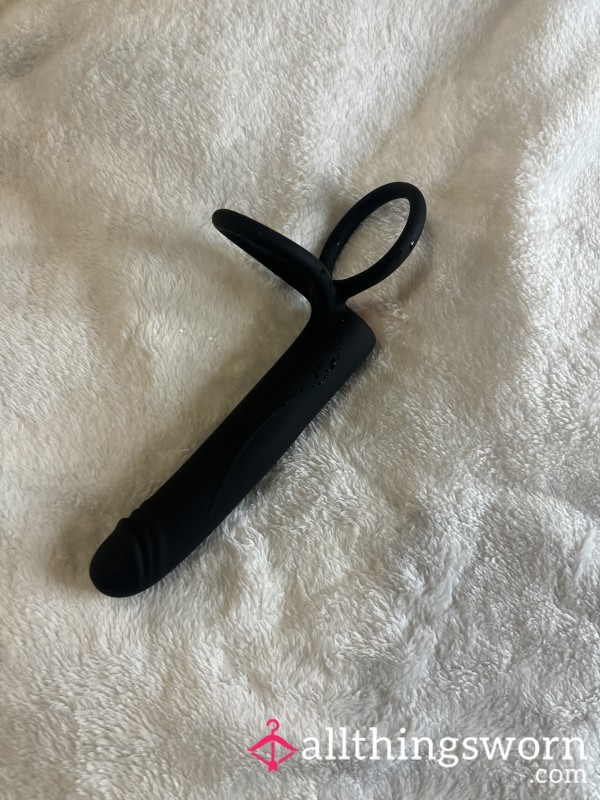 Used Black A**l Strap On Vibrating Di**o Double Penetration