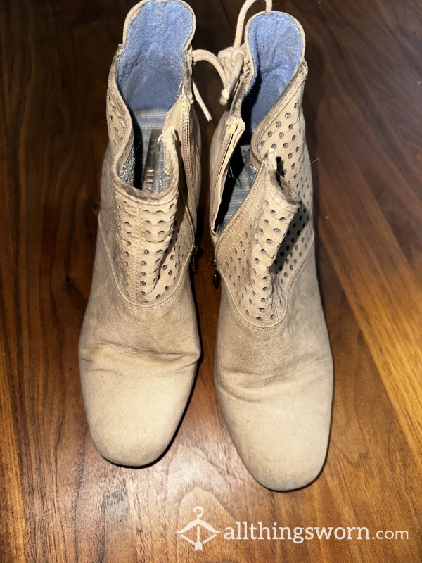 Used Boots