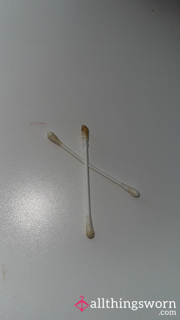 Used Ear Cotton Bud