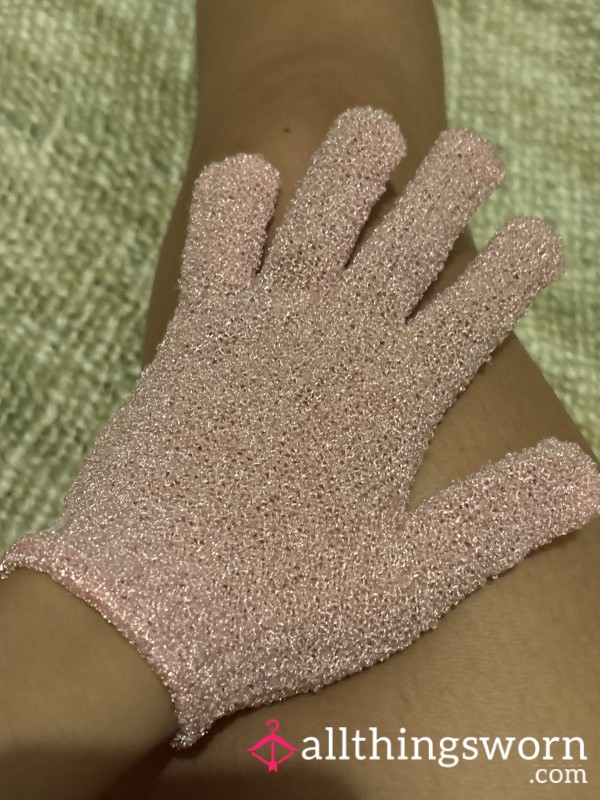 Used Exfoliating Gloves