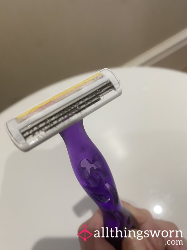 Used, Hairy , Purple Razor