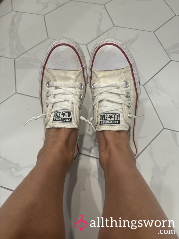 Used Low Top White Converse Sneakers