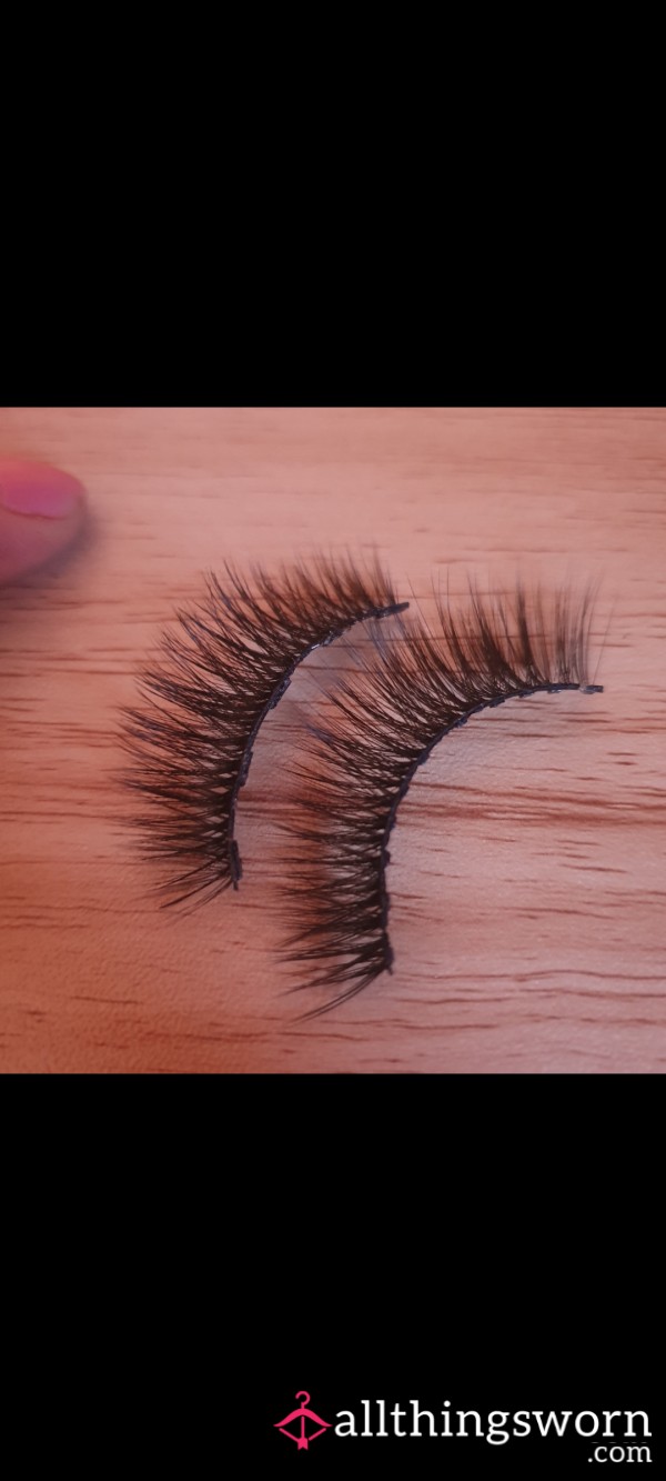 Used Magnectic Eyelashes