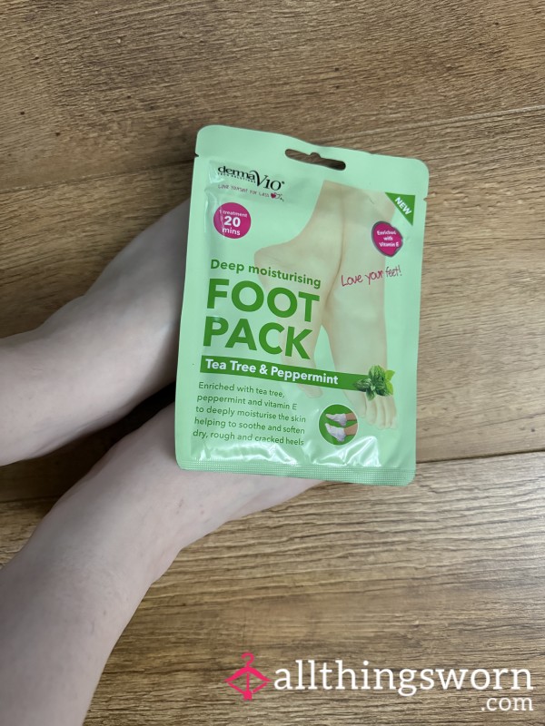 Used Moisturising Foot Pack