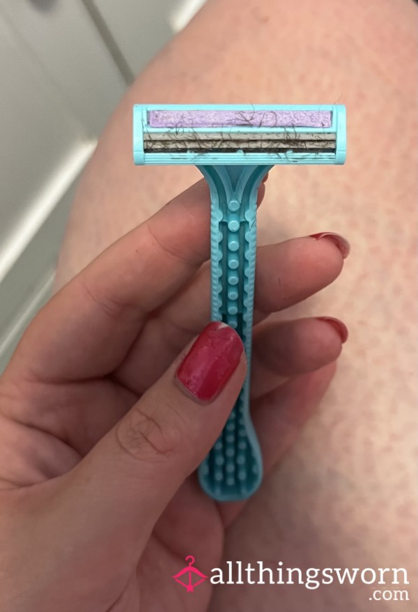 Used Razor