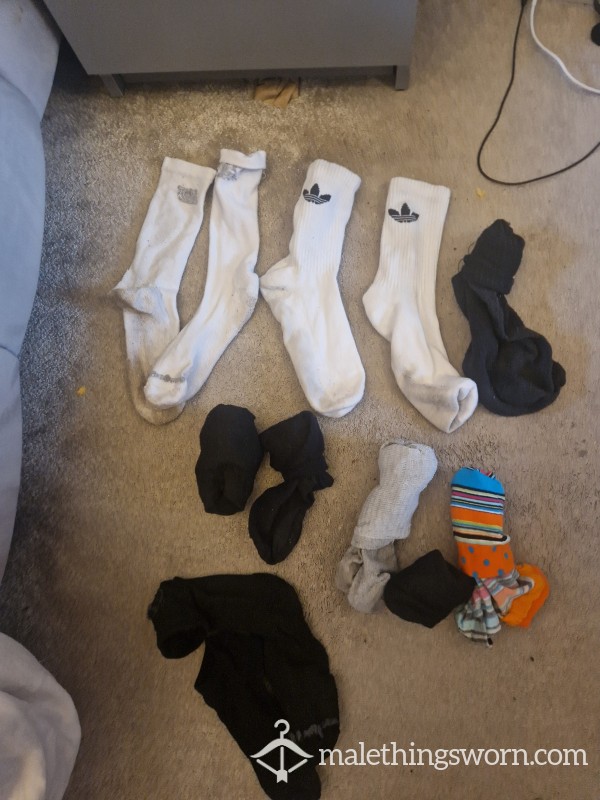 USED SOCKS ANY  2 Pairs