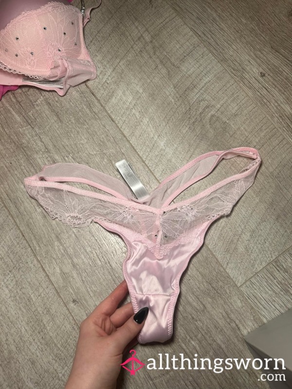 Used Thong Light Pink Laced