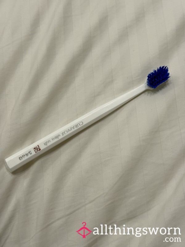 Used Tooth Brush