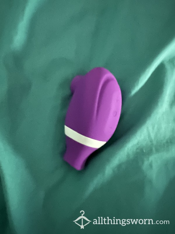 Used Vibrator/clit Stimulator