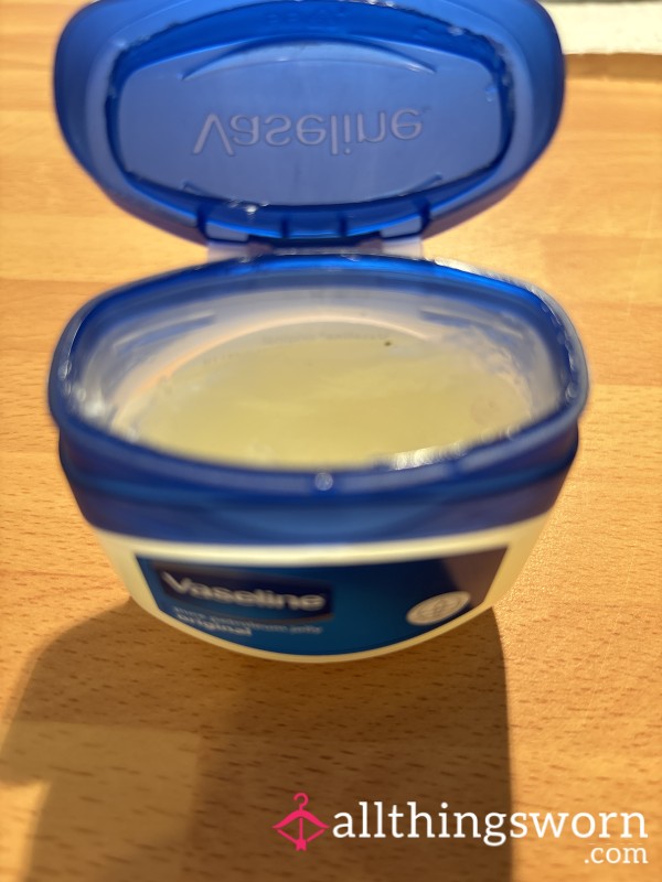 Vaseline Pot